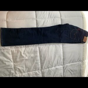 Slim straight Levi’s